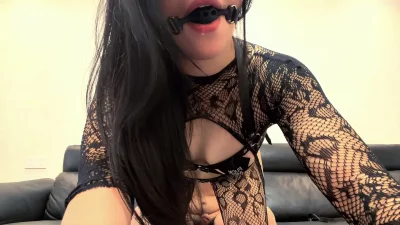 [原创]母狗被后入操到流口水，淫荡至极（评论越多，更新）