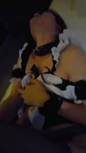 让小母狗穿上女仆装